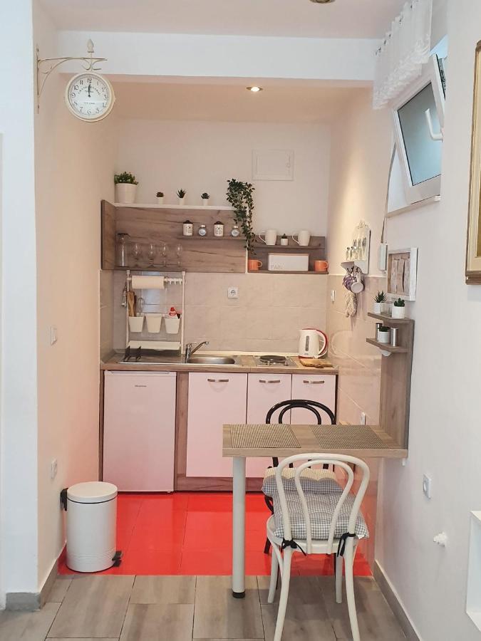 Studio Apartment Conte Сплит Екстериор снимка